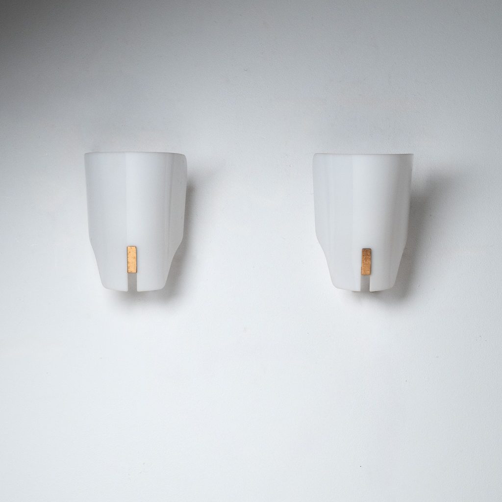 Gino Sarfatti Model 167px Acrylic Wall Lights, 1950s