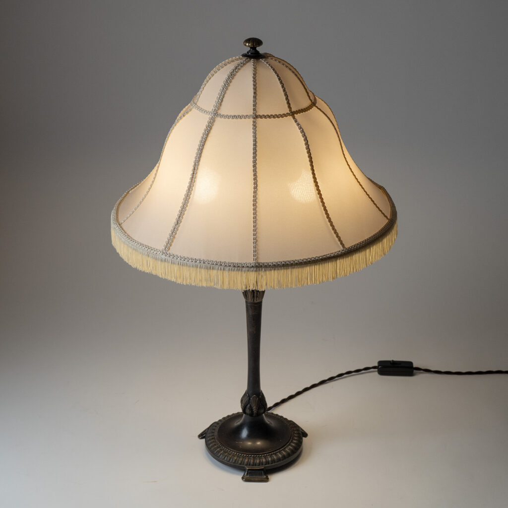Bronze Jugendstil Table Lamp, 1920s