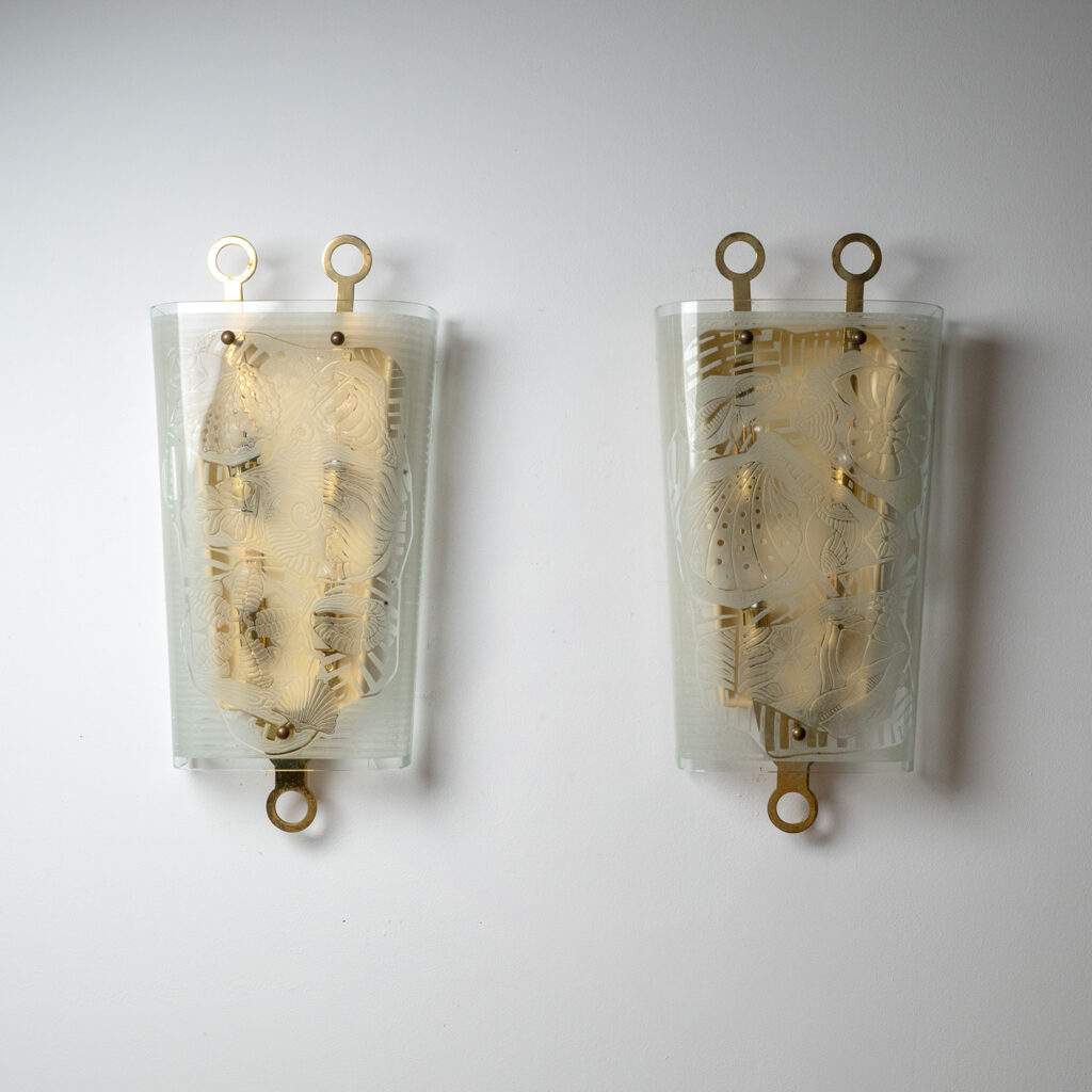 Large Osvaldo Borsani Wall Lights, 1938