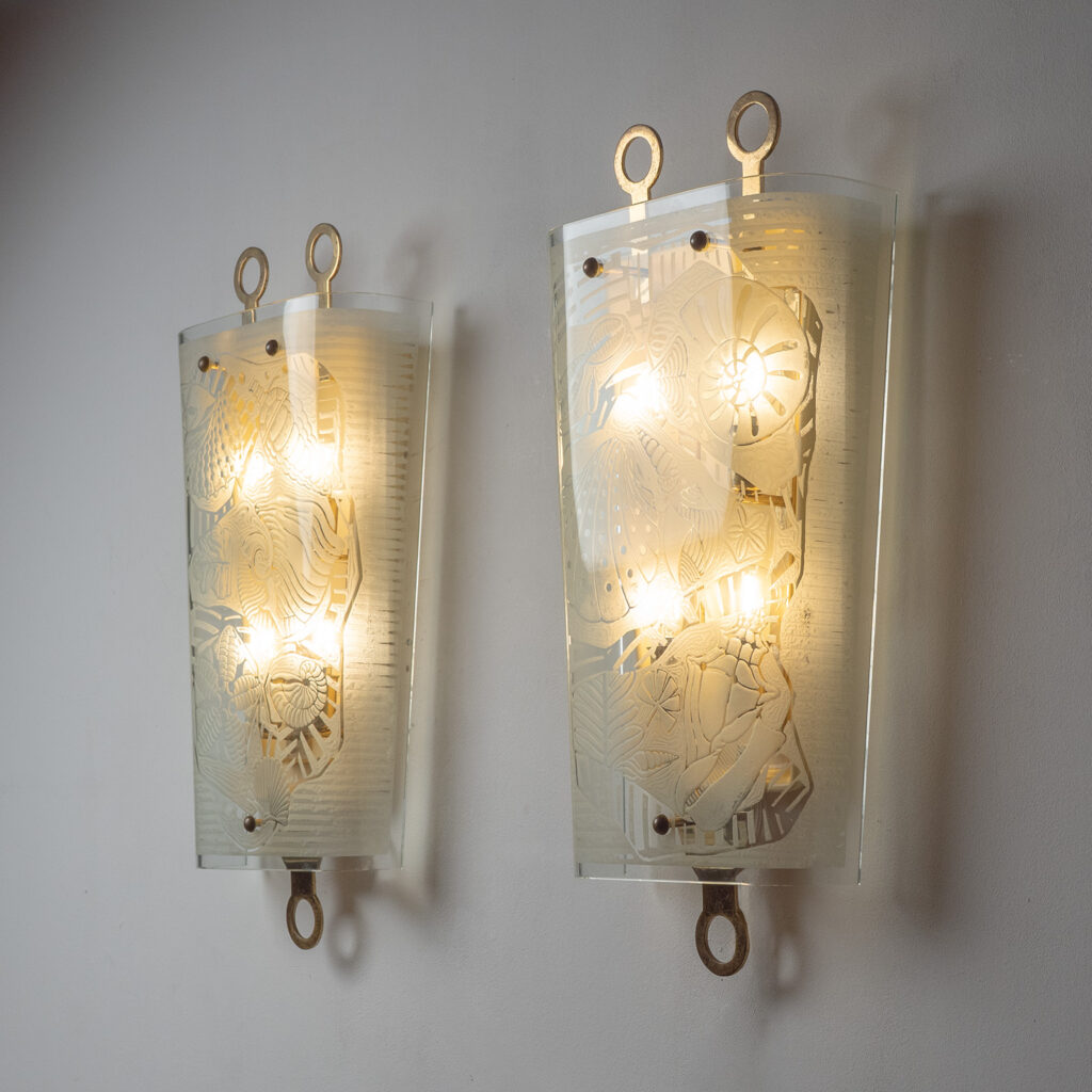 Large Osvaldo Borsani Wall Lights, 1938